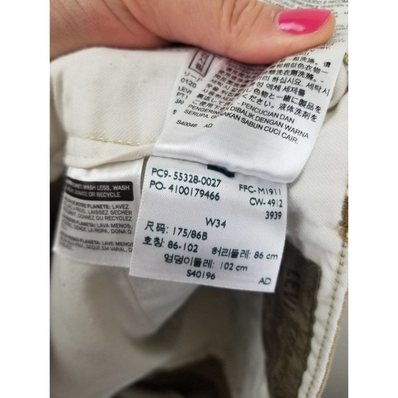 Levi's Shorts Men's Size 34 Tan Khaki Beige Brown denim cotton - Picture 4 of 6